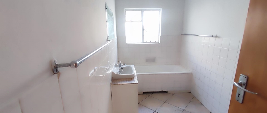 To Let 3 Bedroom Property for Rent in Parow Western Cape